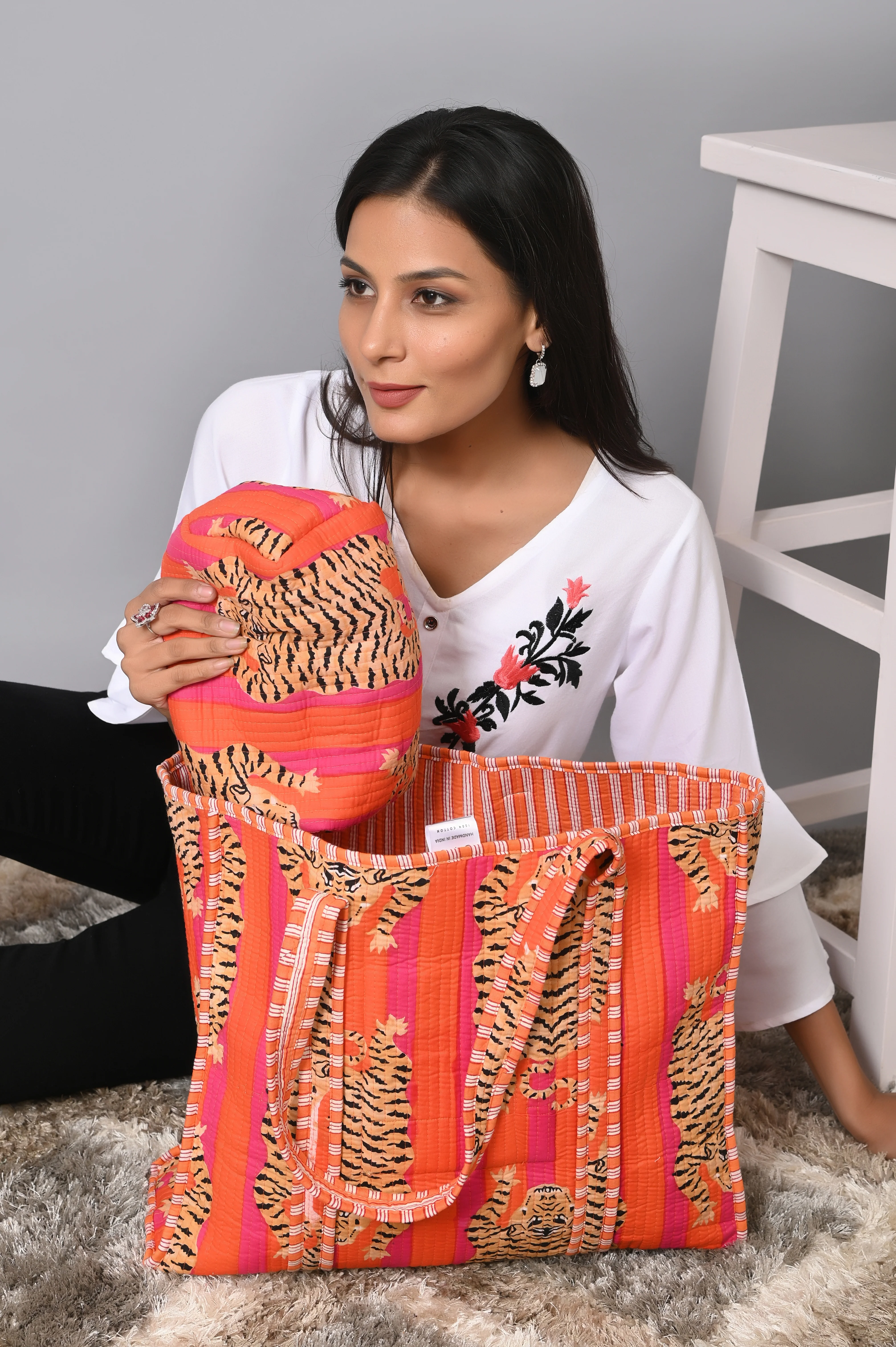 Tibetan Tiger 3 Piece Travel Set - Image 3