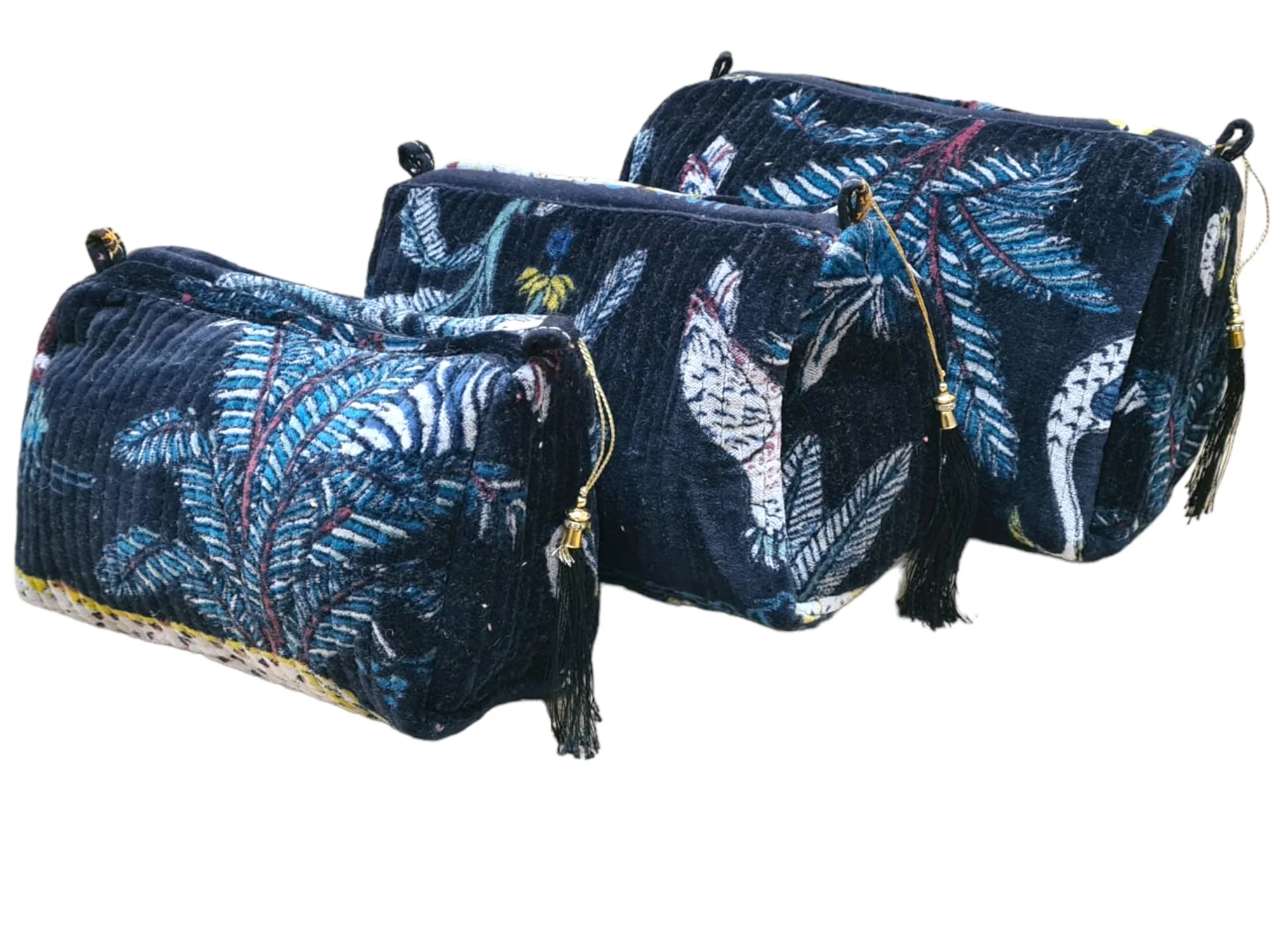 The Jungle Velvet 3 Piece Travel Set - Image 7