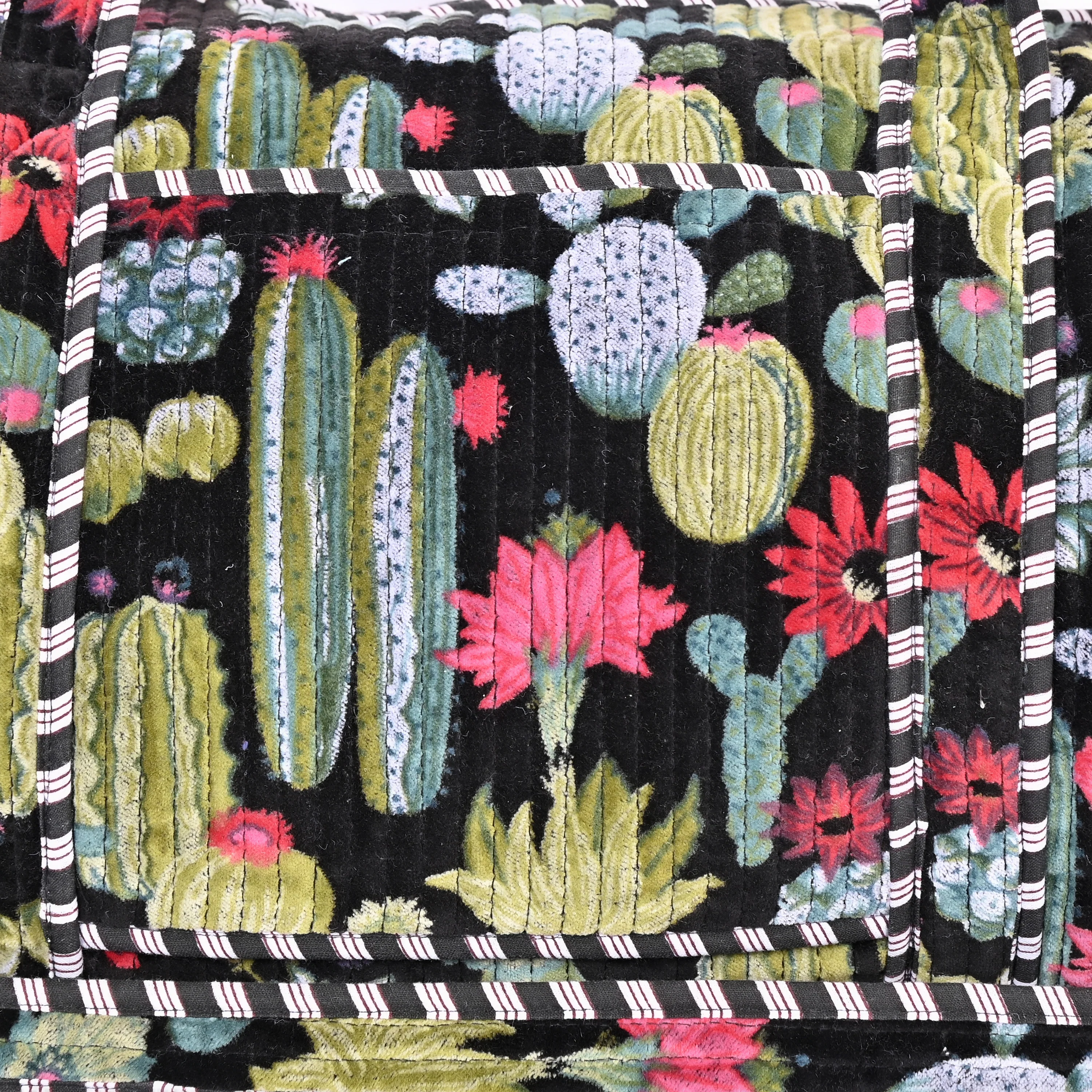 The Cactus Weekender - Image 10