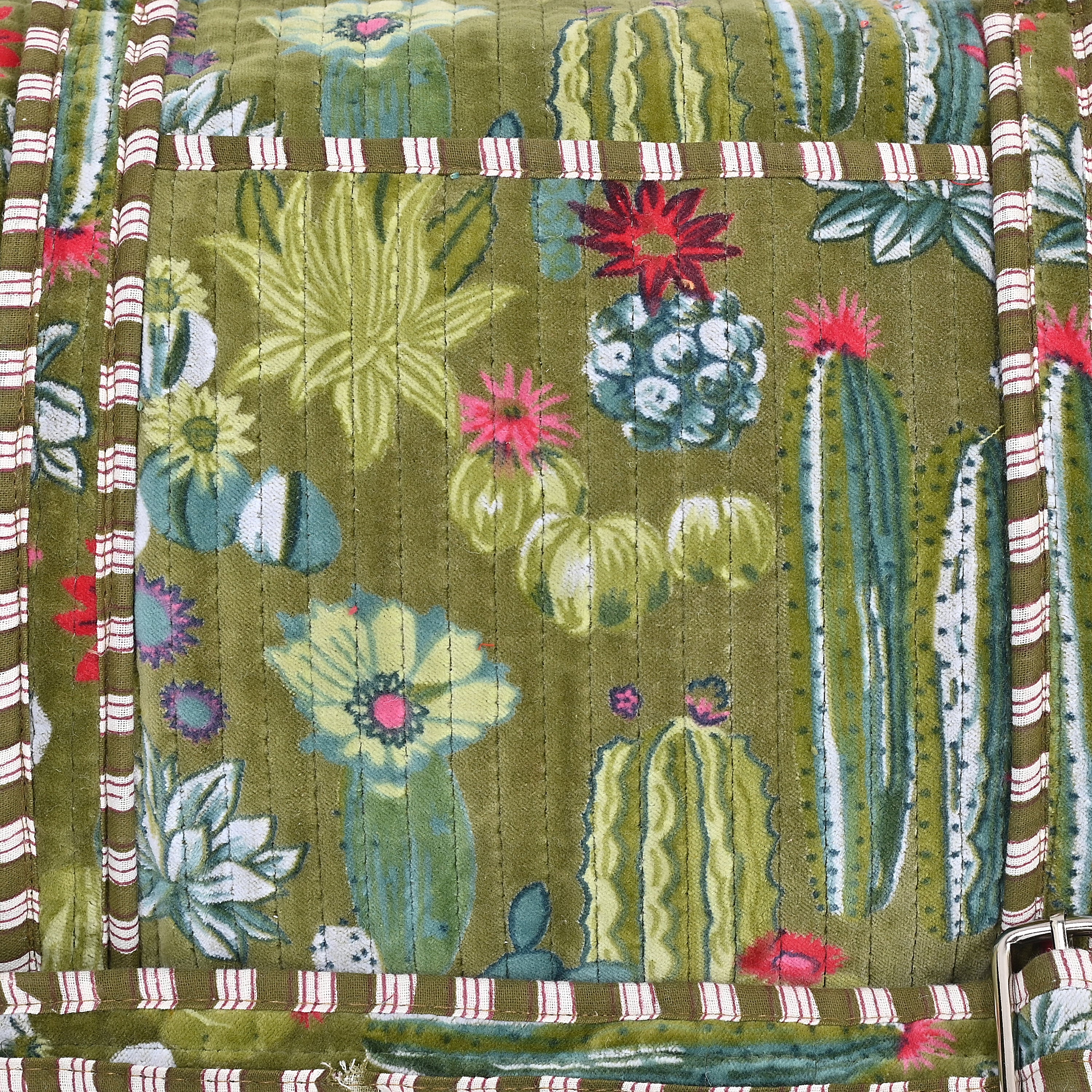 The Cactus Weekender - Image 32