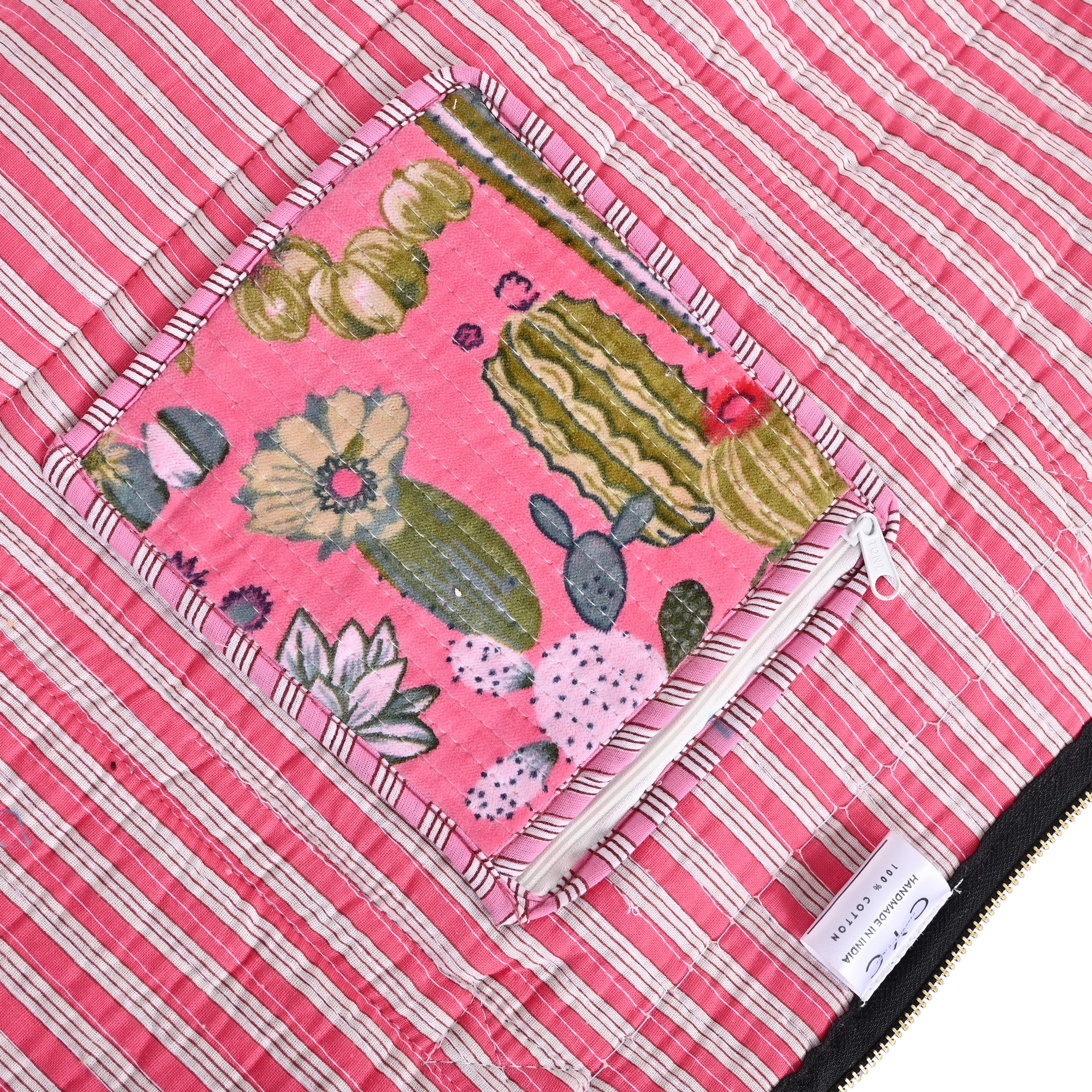 The Cactus Weekender - Image 9