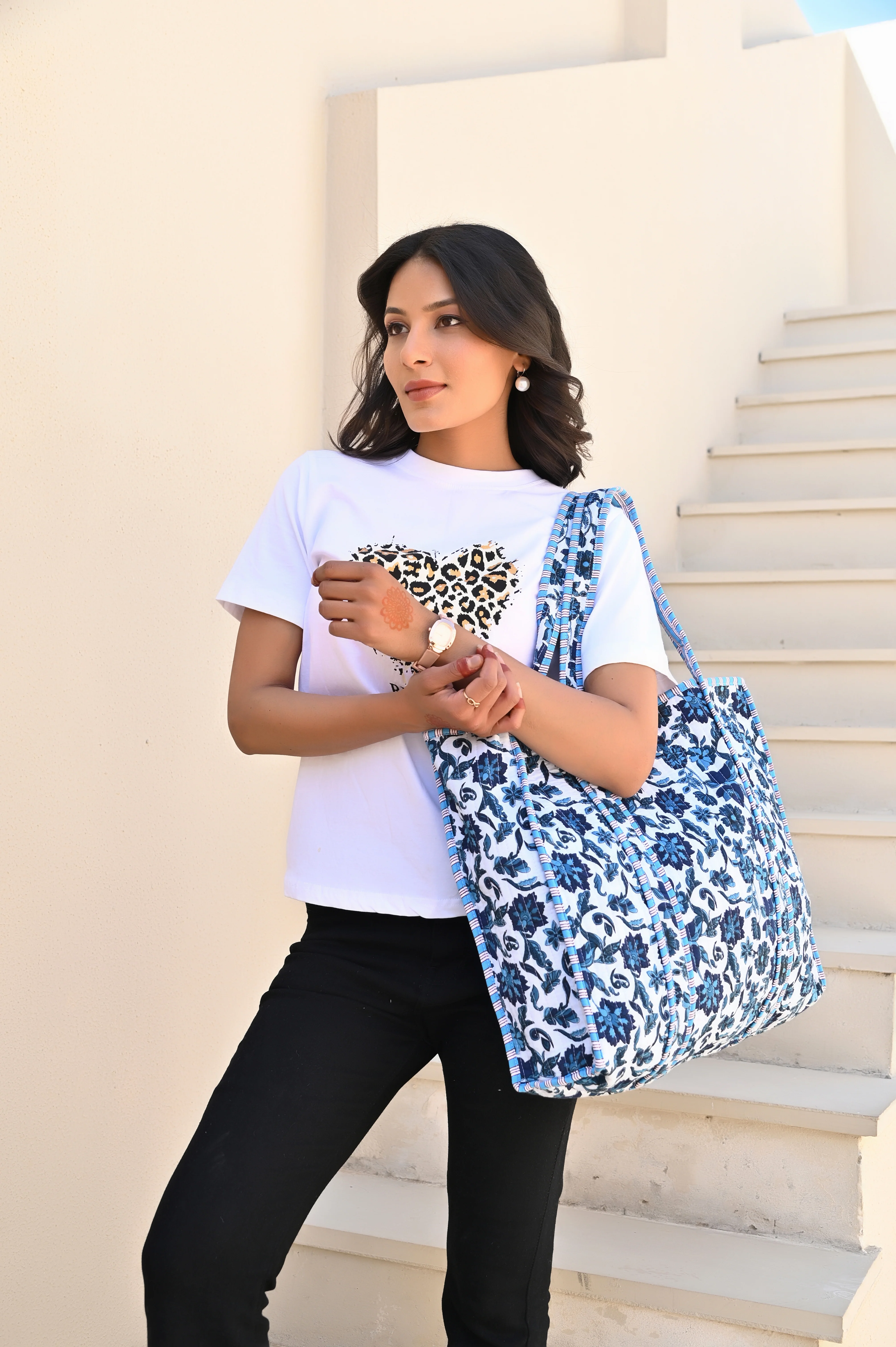 The Floral Paisley Tote - Image 9