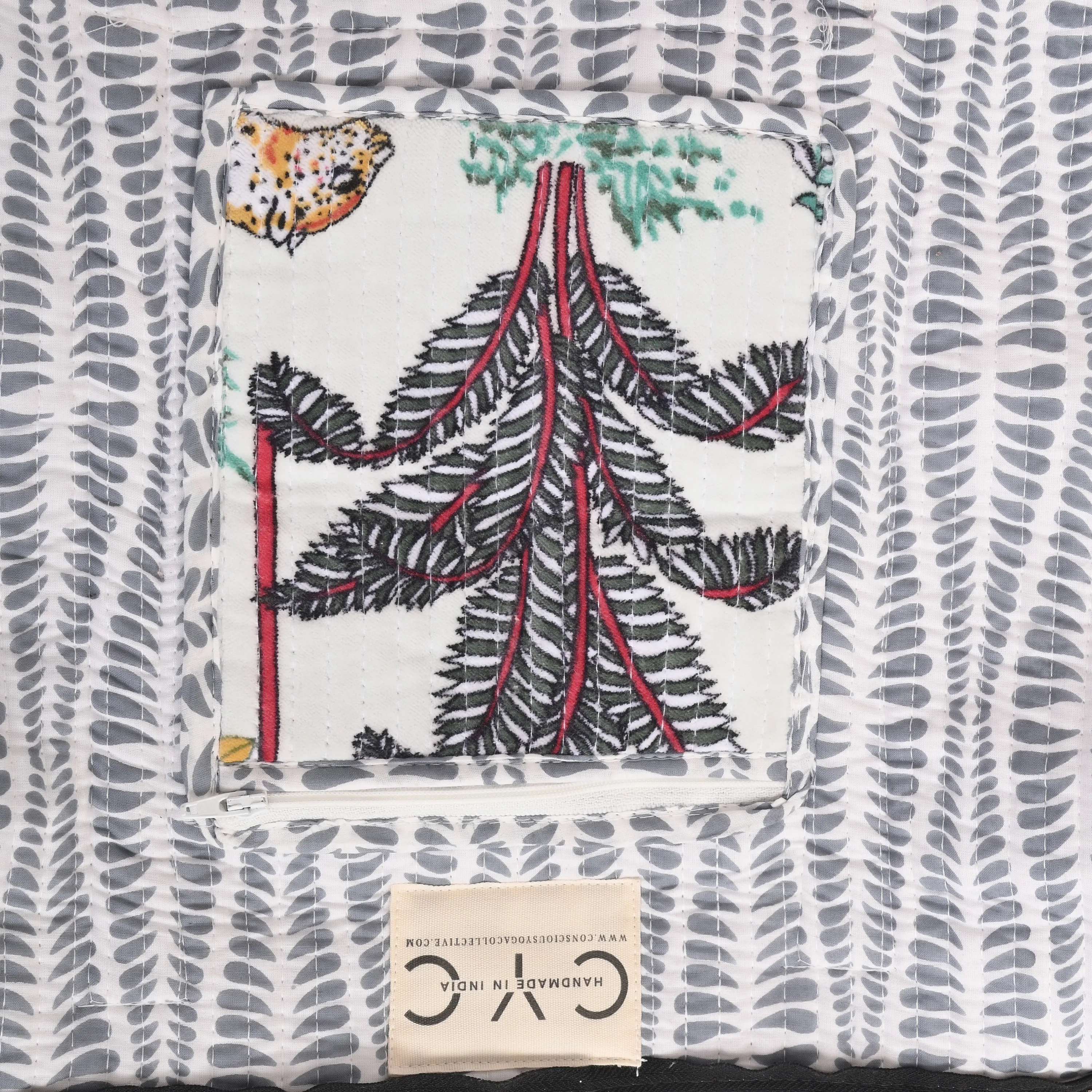 The Jungle Velvet Weekender - Image 83