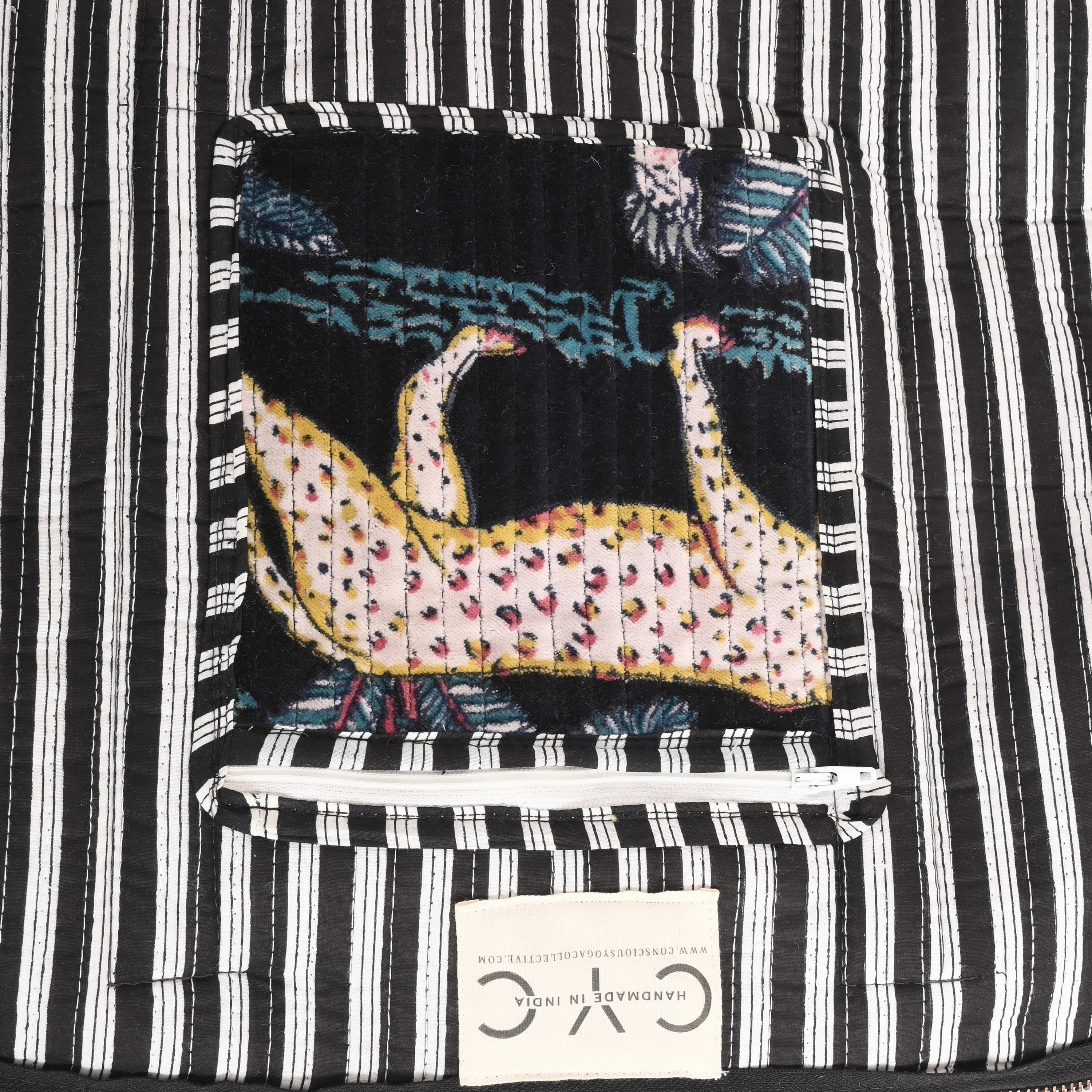 The Jungle Velvet Weekender - Image 84