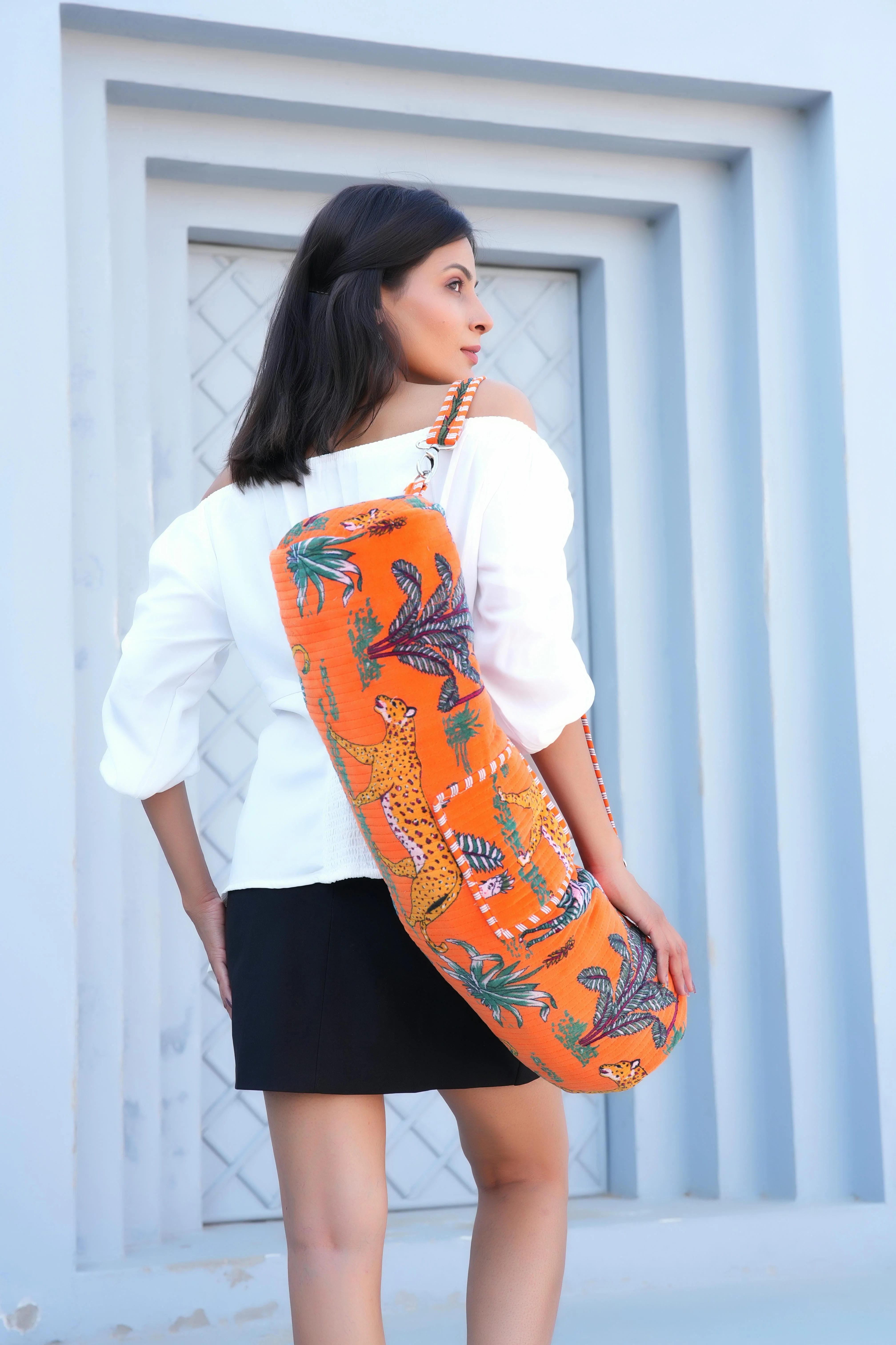 The Jungle Velvet Yoga Bag - Image 21