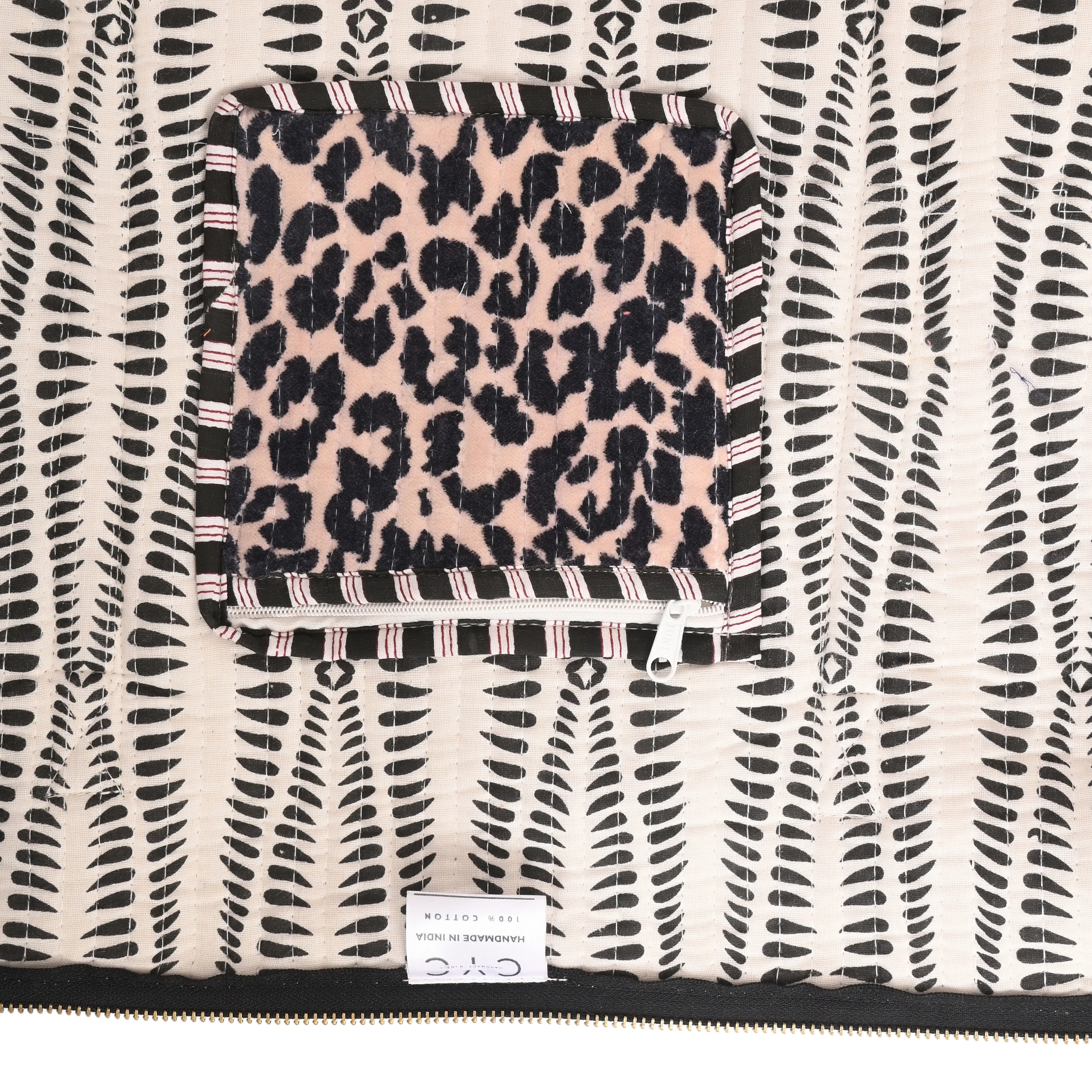 The Velvet Leopard Weekender - Image 6