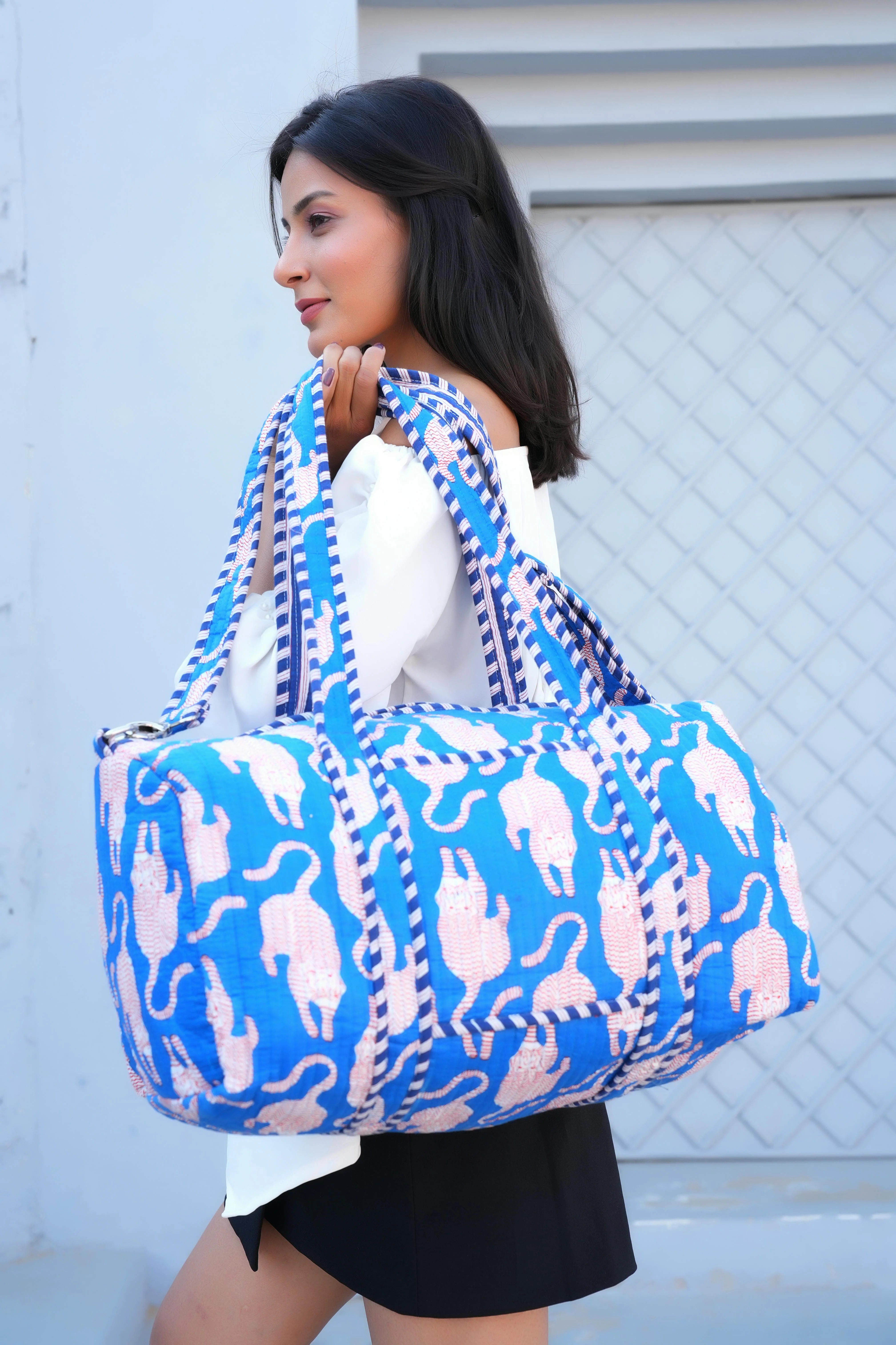 The Mouse Tiger Cotton Weekender - Image 17