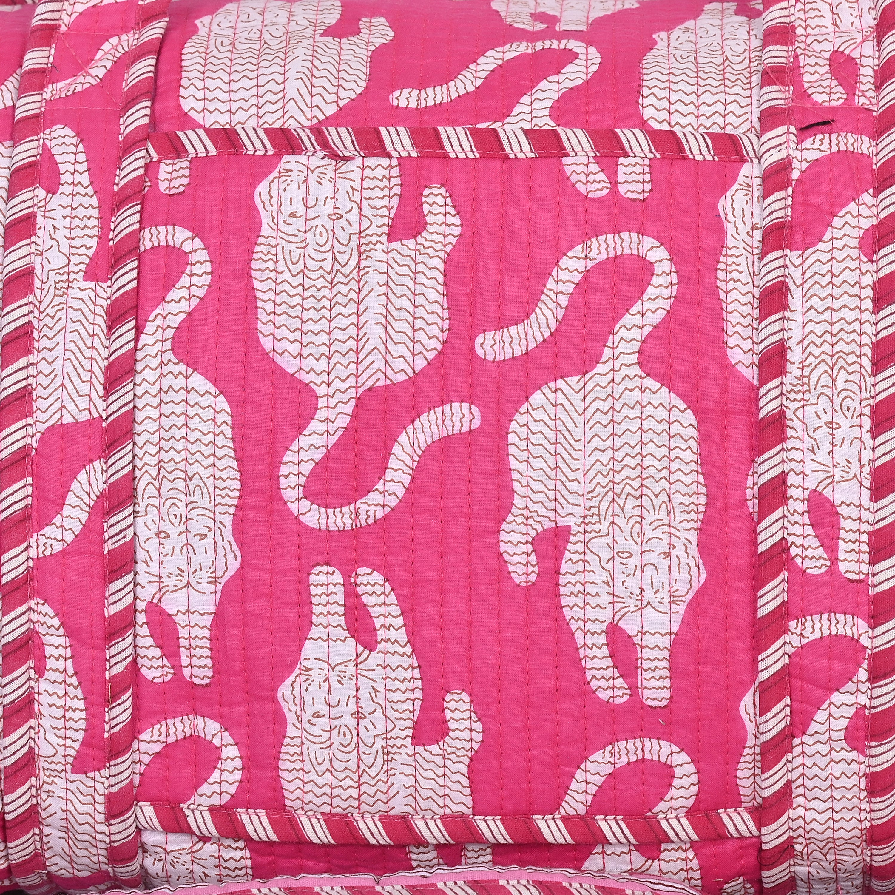 The Mouse Tiger Cotton Weekender - Image 3