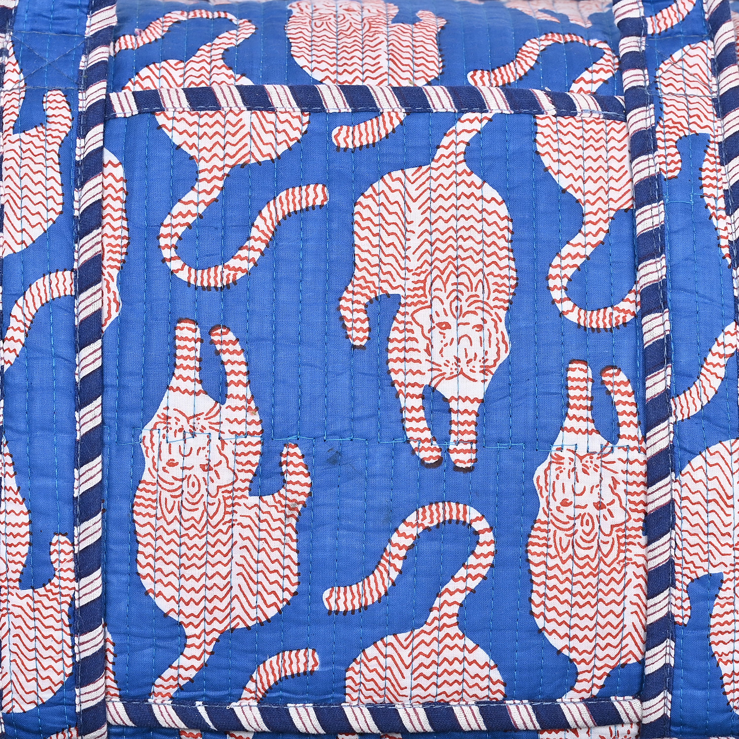 The Mouse Tiger Cotton Weekender - Image 8