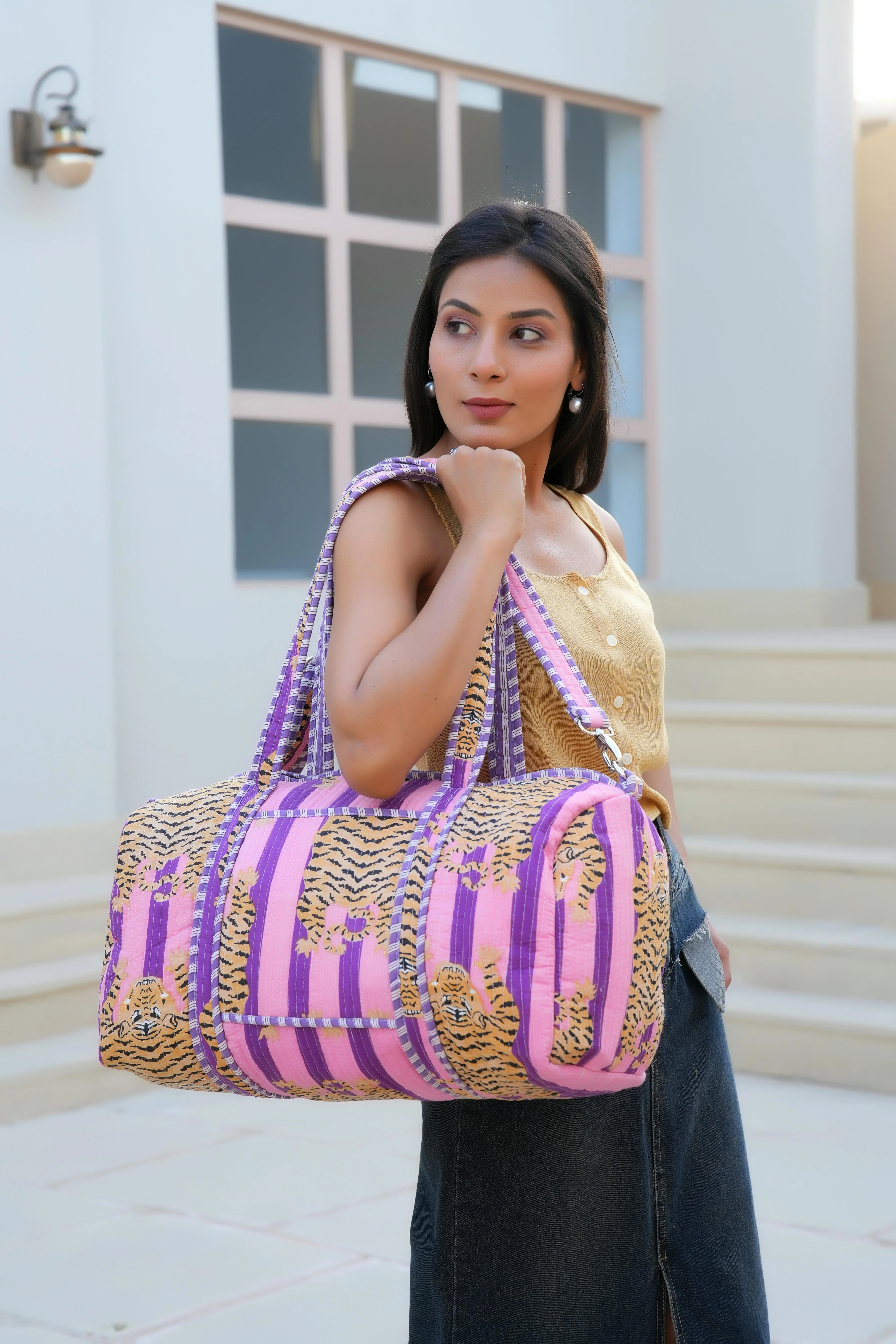 The Tibetan Tiger Weekender - Image 78