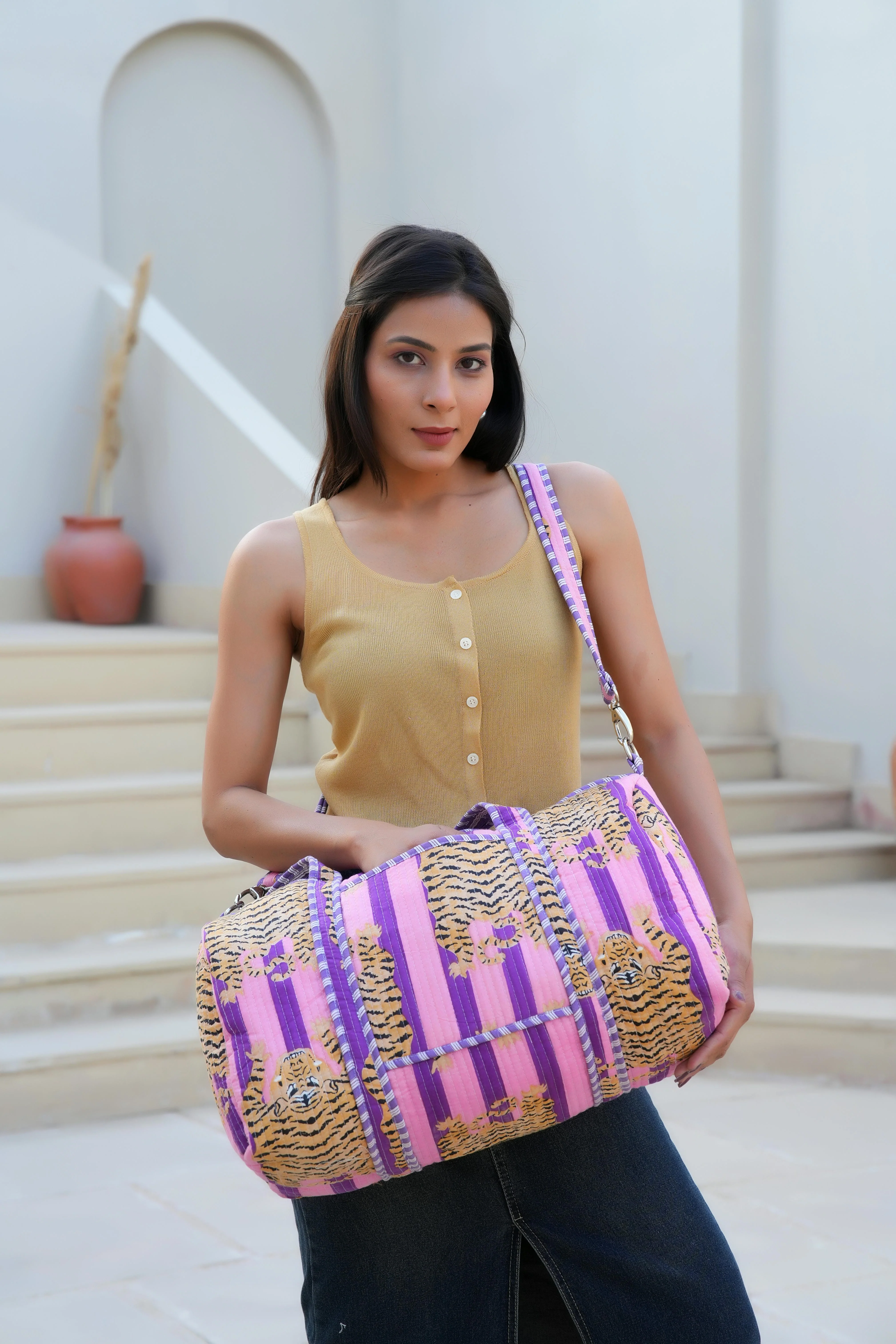 The Tibetan Tiger Weekender - Image 83