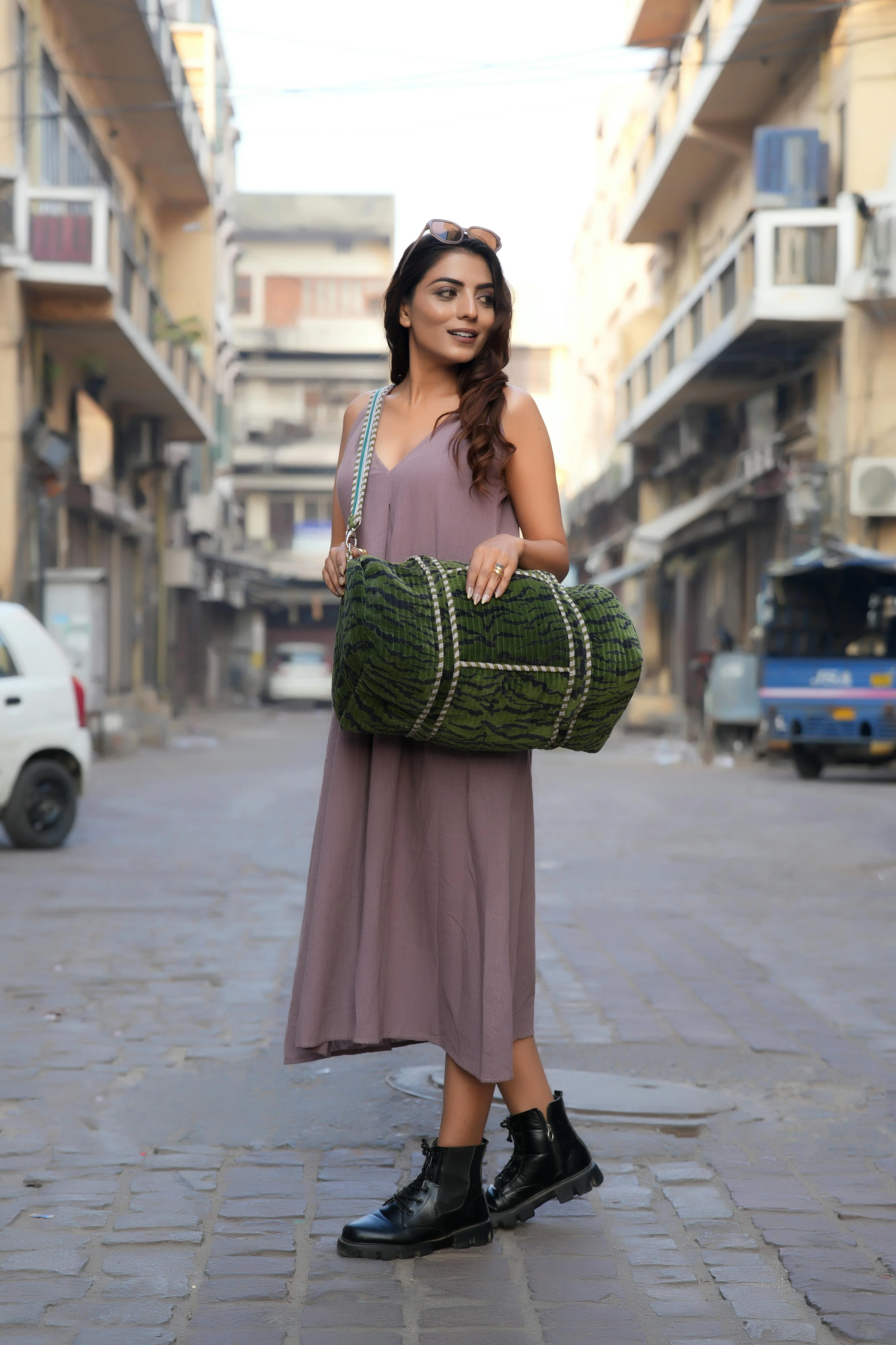 The Tiger Velvet Weekender - Image 14