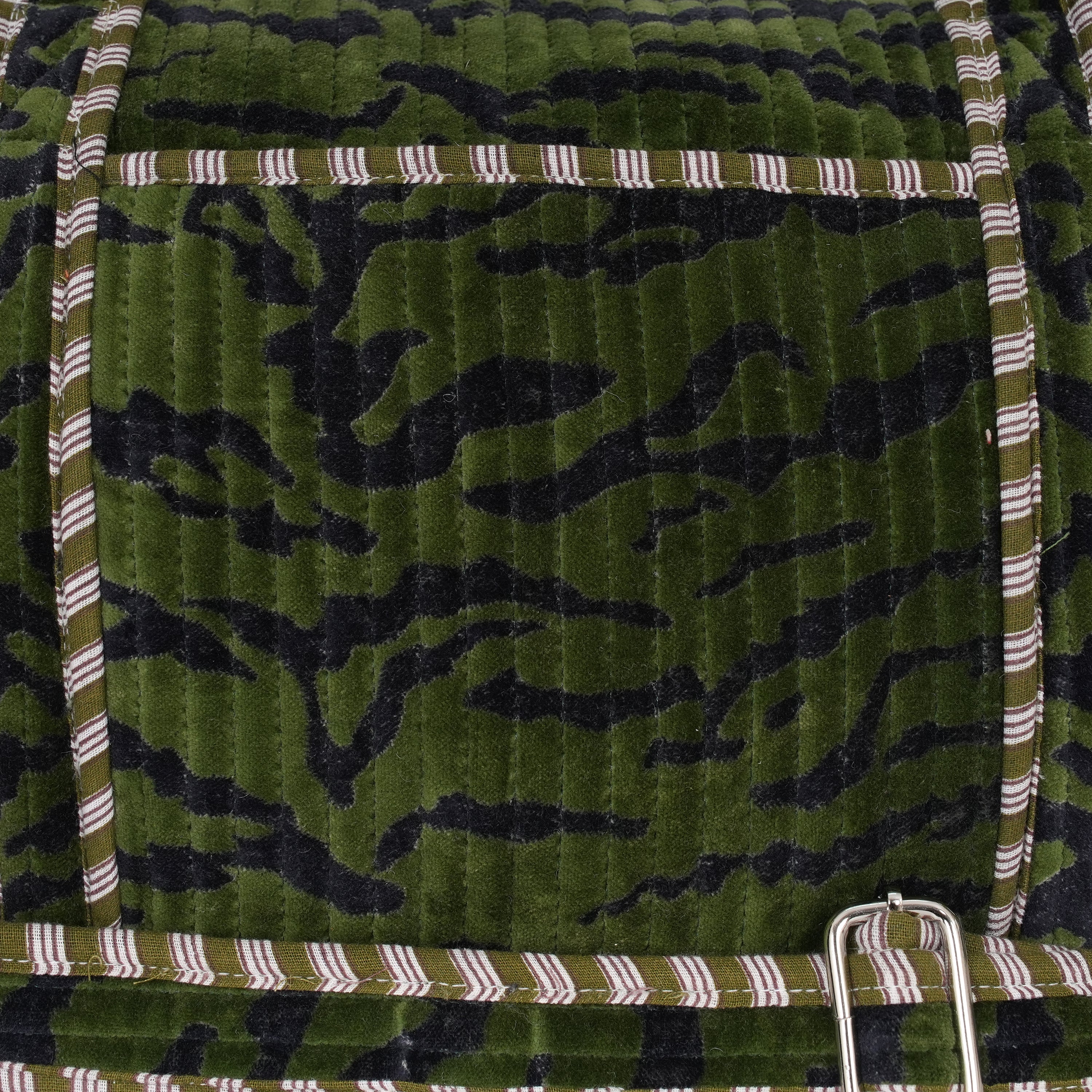 The Tiger Velvet Weekender - Image 9