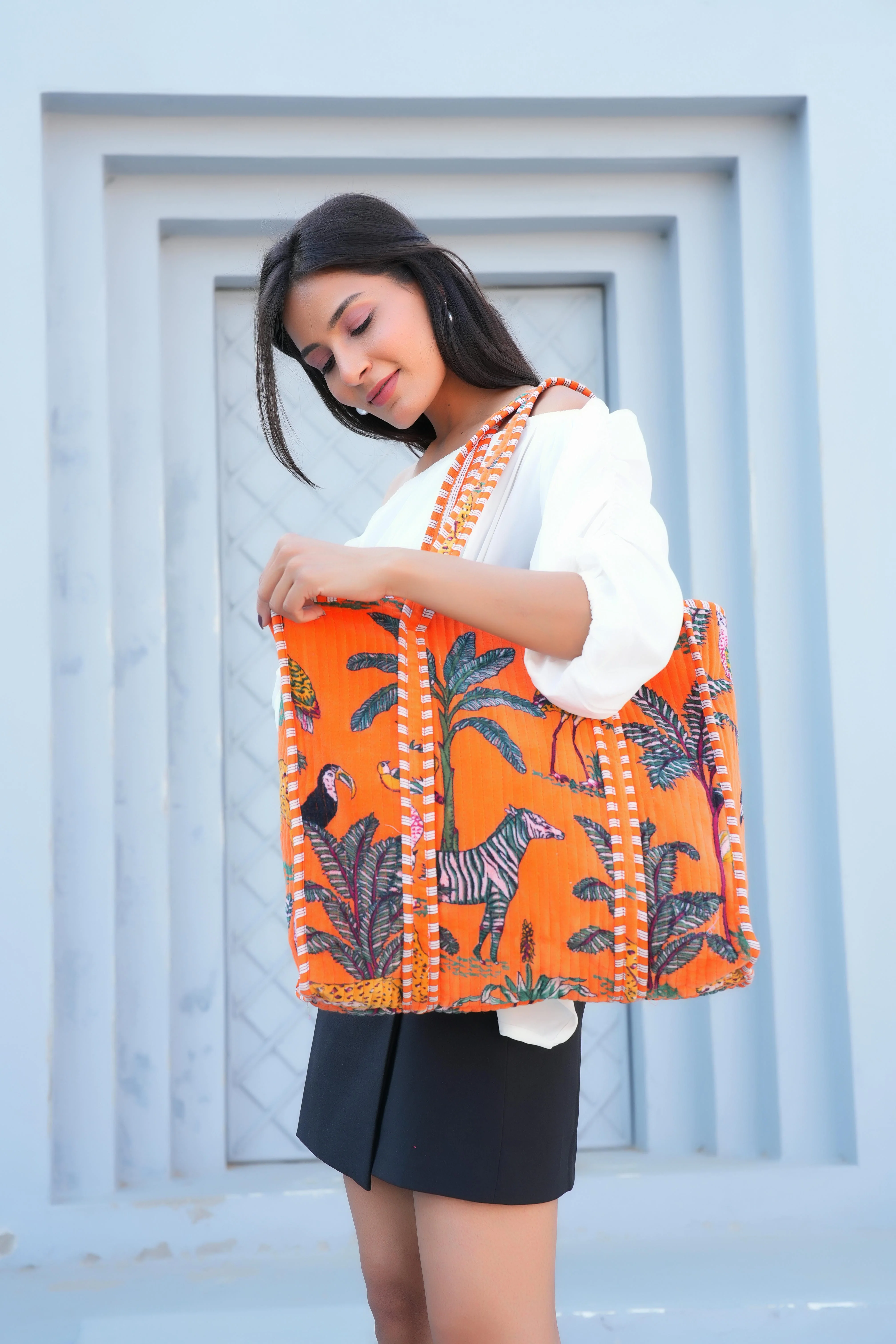 The Jungle Tote in Velvet - Image 113