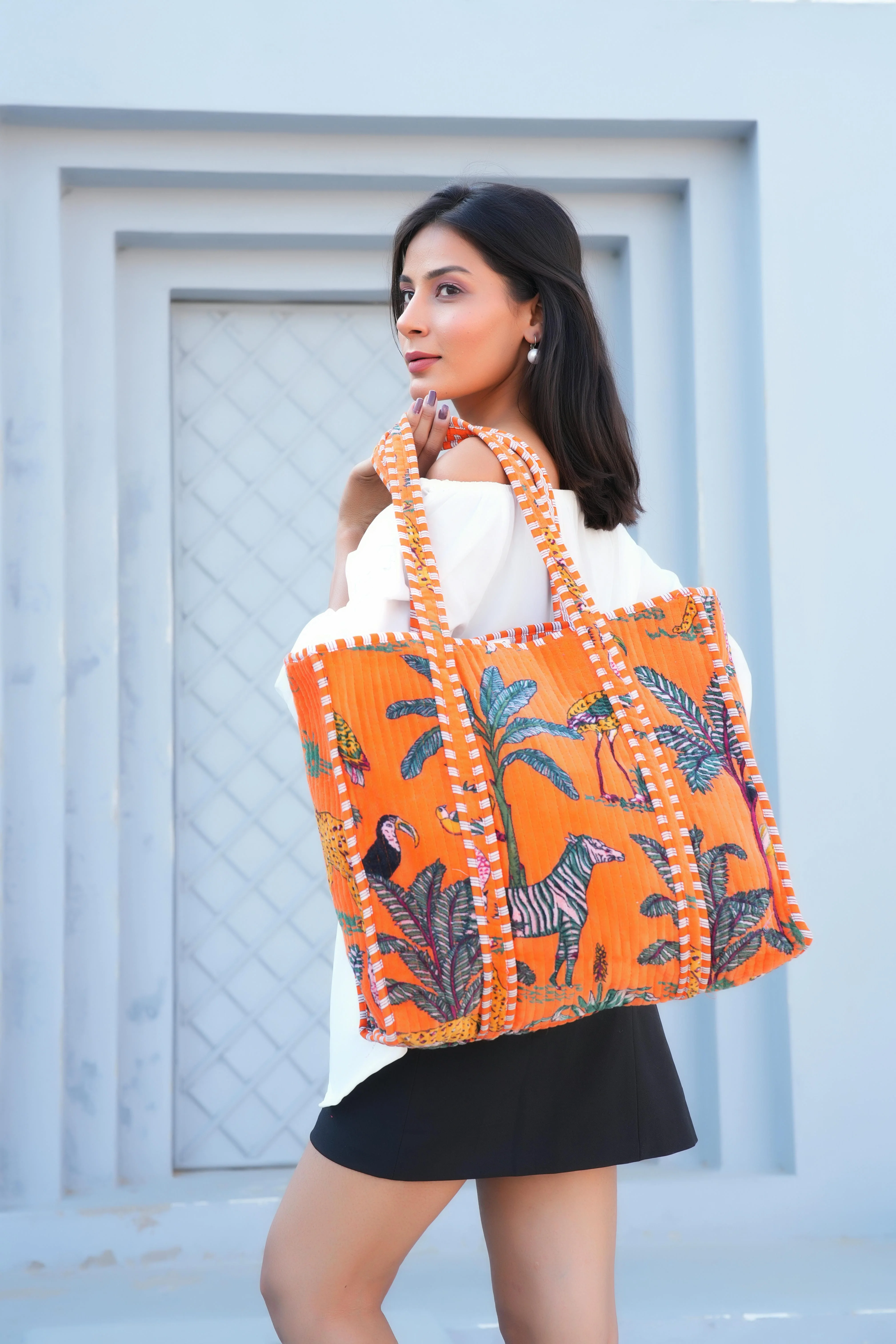 The Jungle Tote in Velvet - Image 117