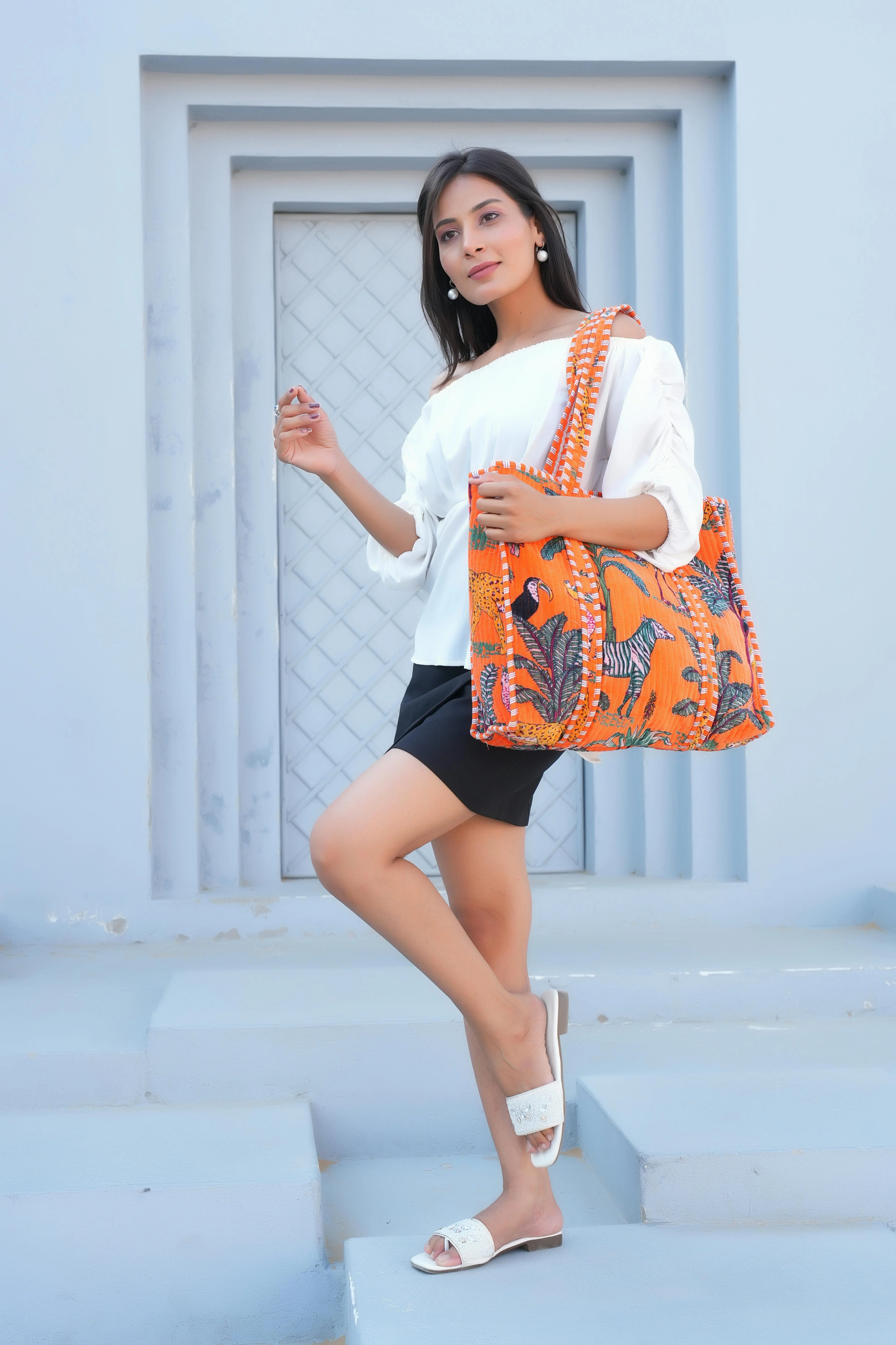 The Jungle Tote in Velvet - Image 119