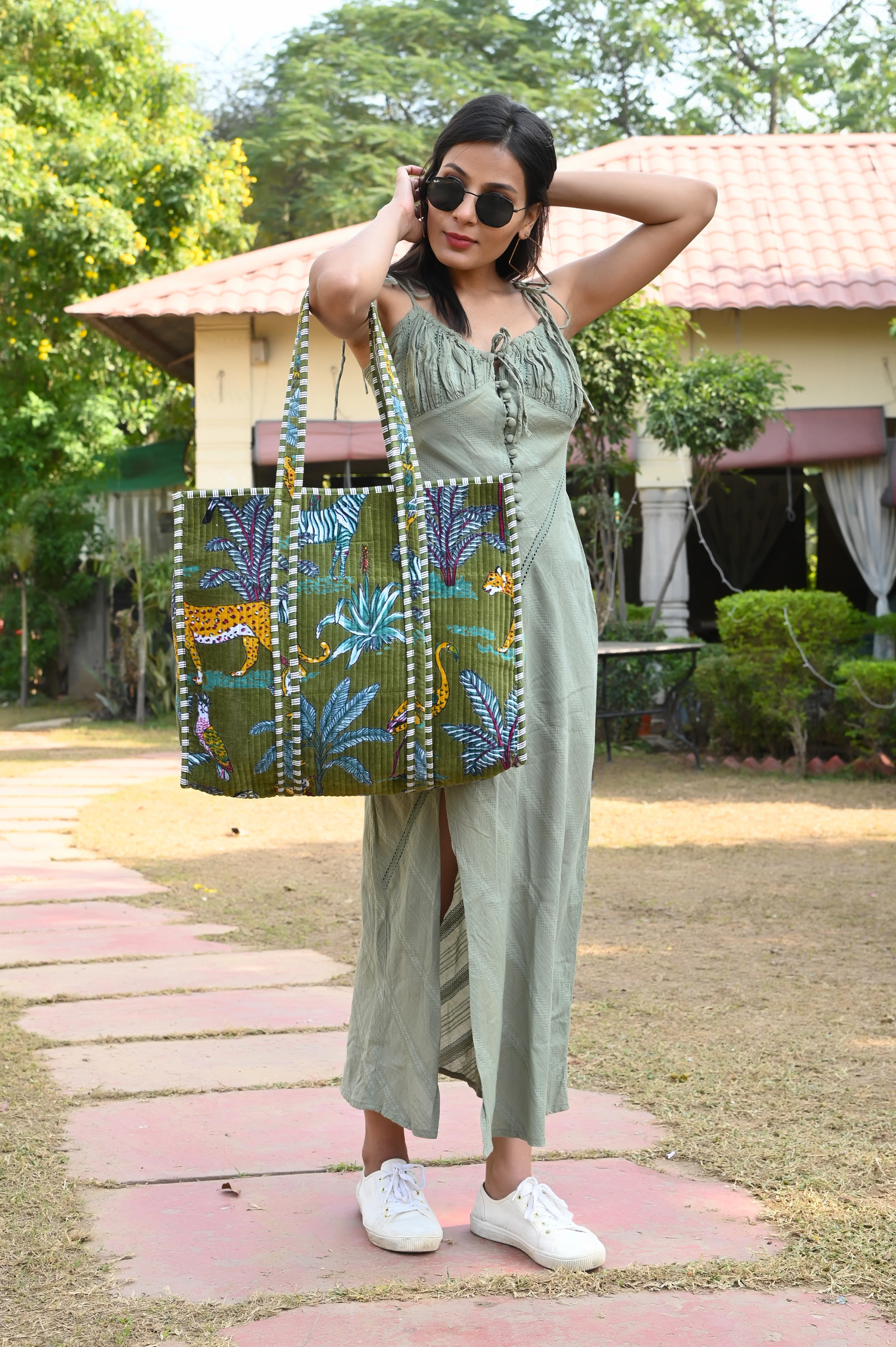 The Jungle Tote in Velvet - Image 181