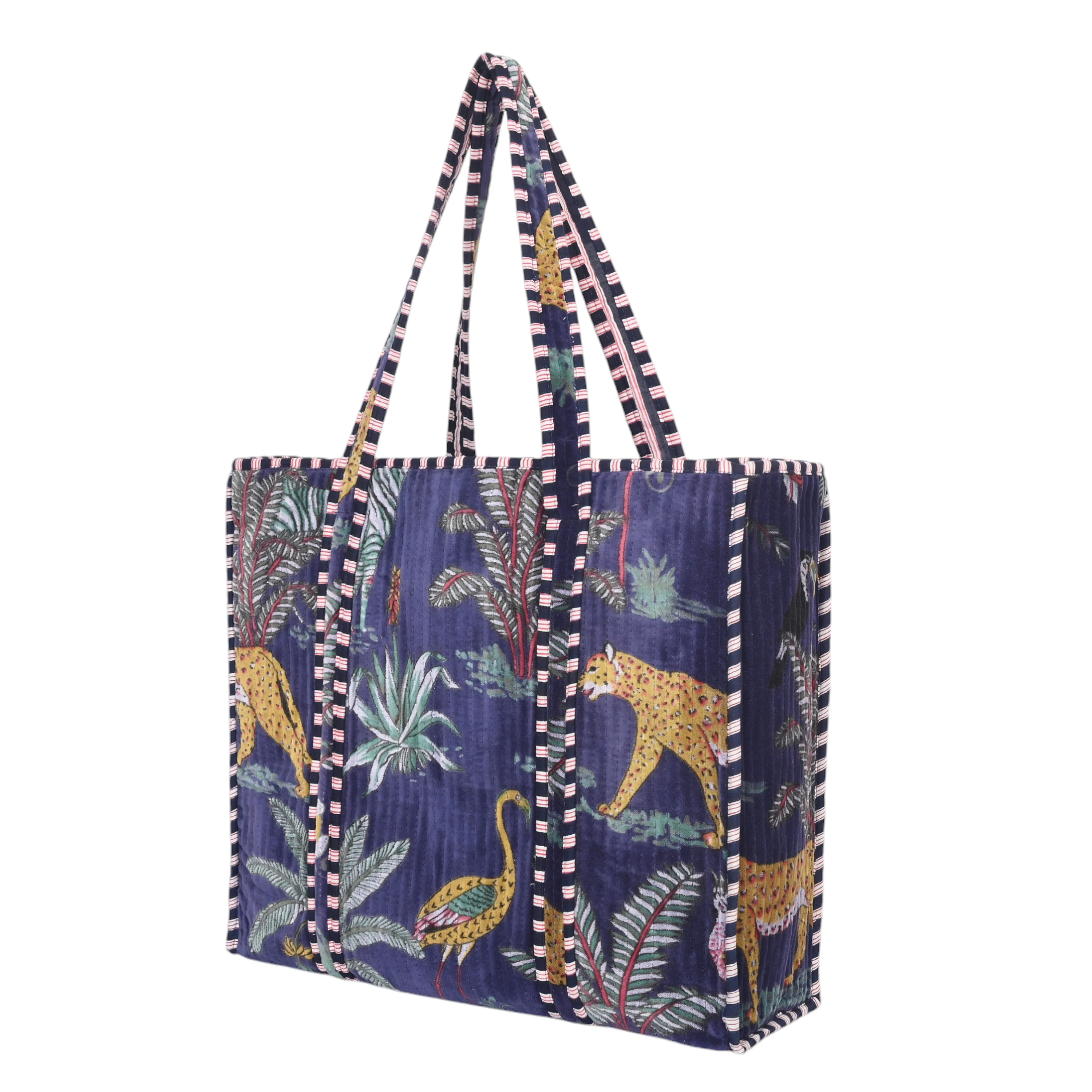 The Jungle Tote in Velvet - Image 39