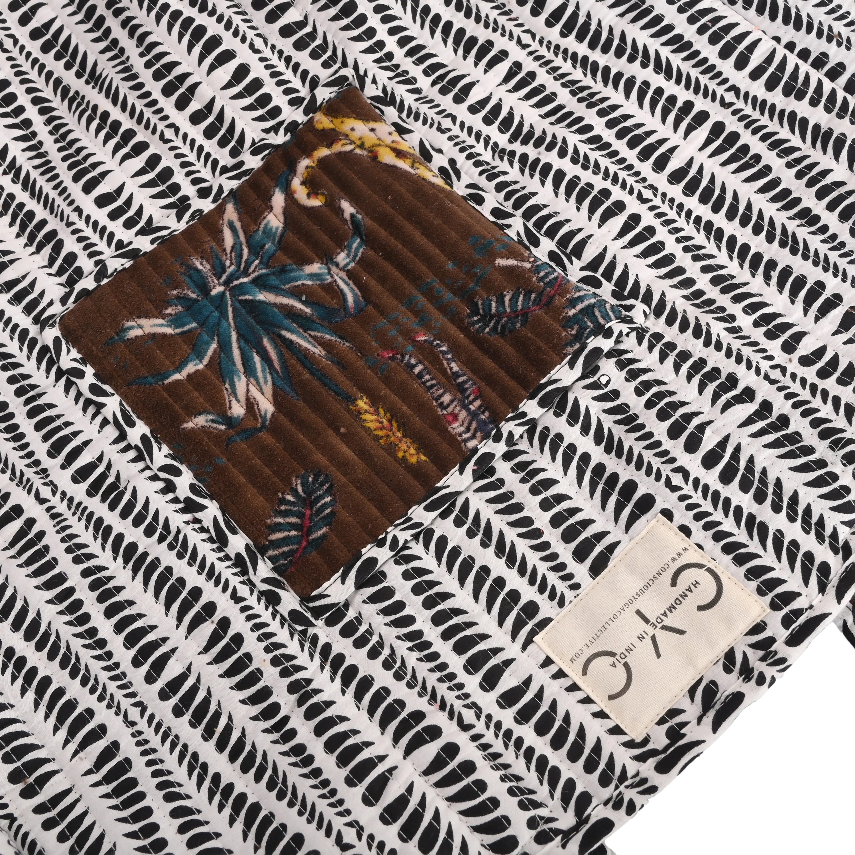 The Jungle Tote in Velvet - Image 63