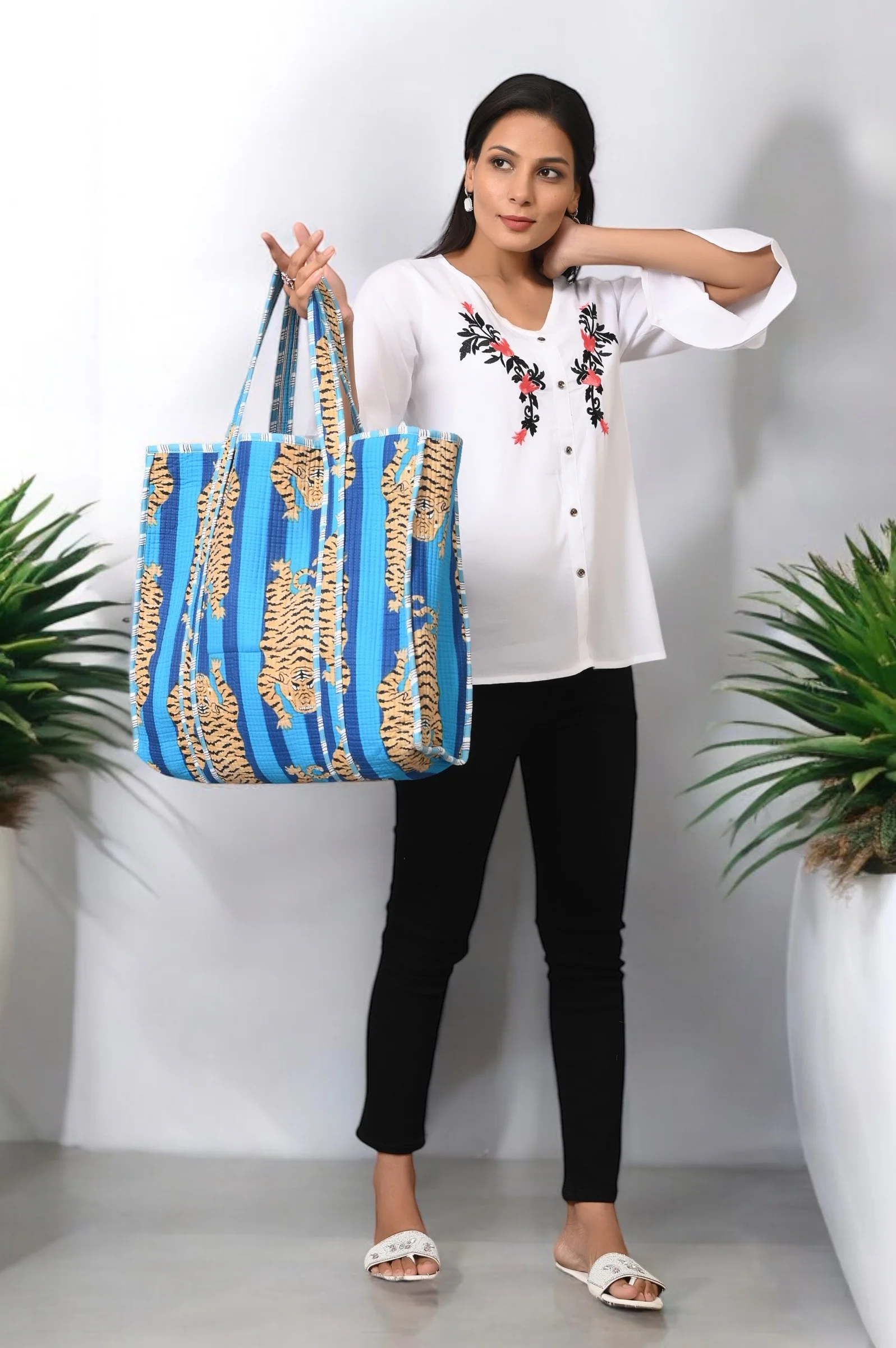 The Tibetan Tiger Tote - Image 24