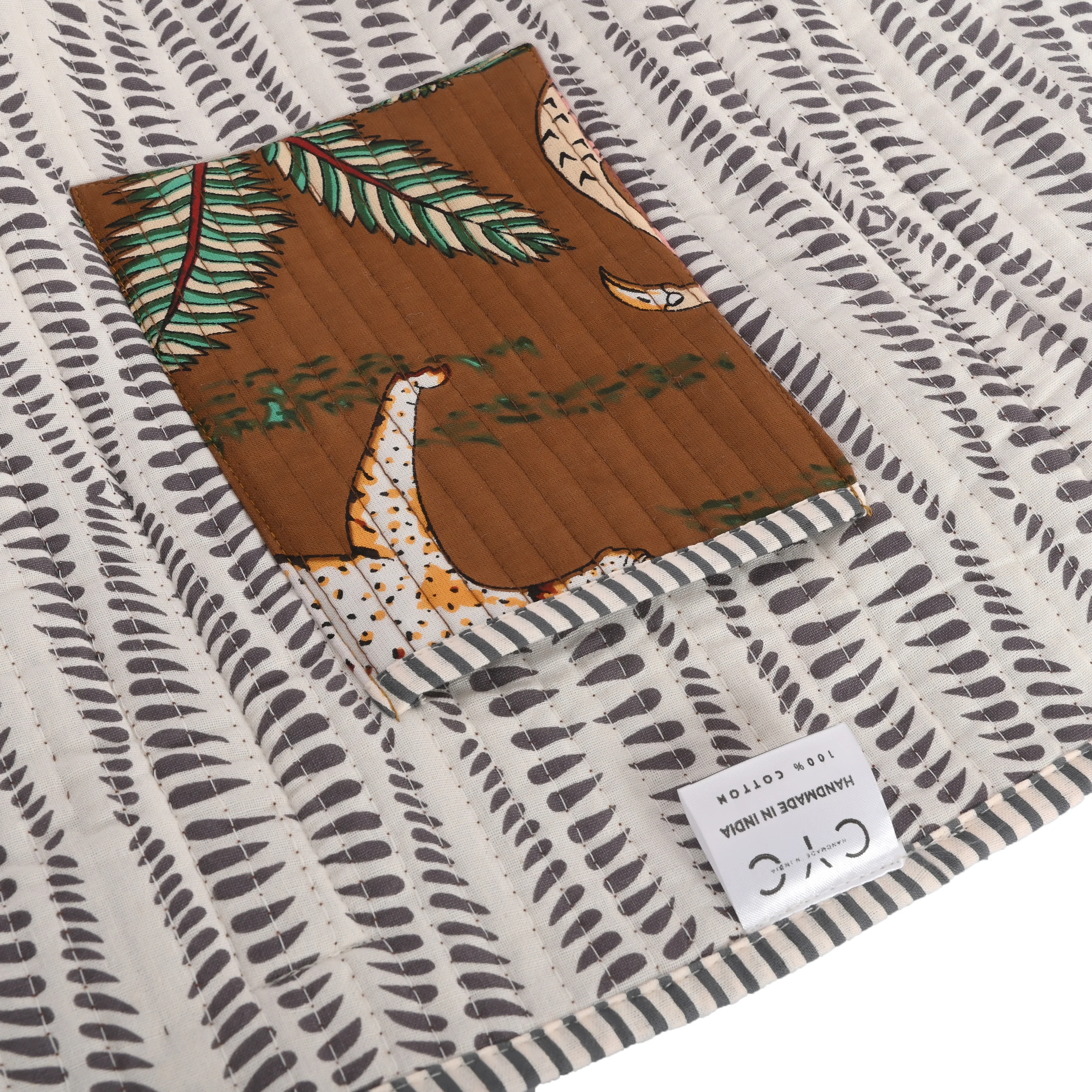 The Jungle Tote - Image 121