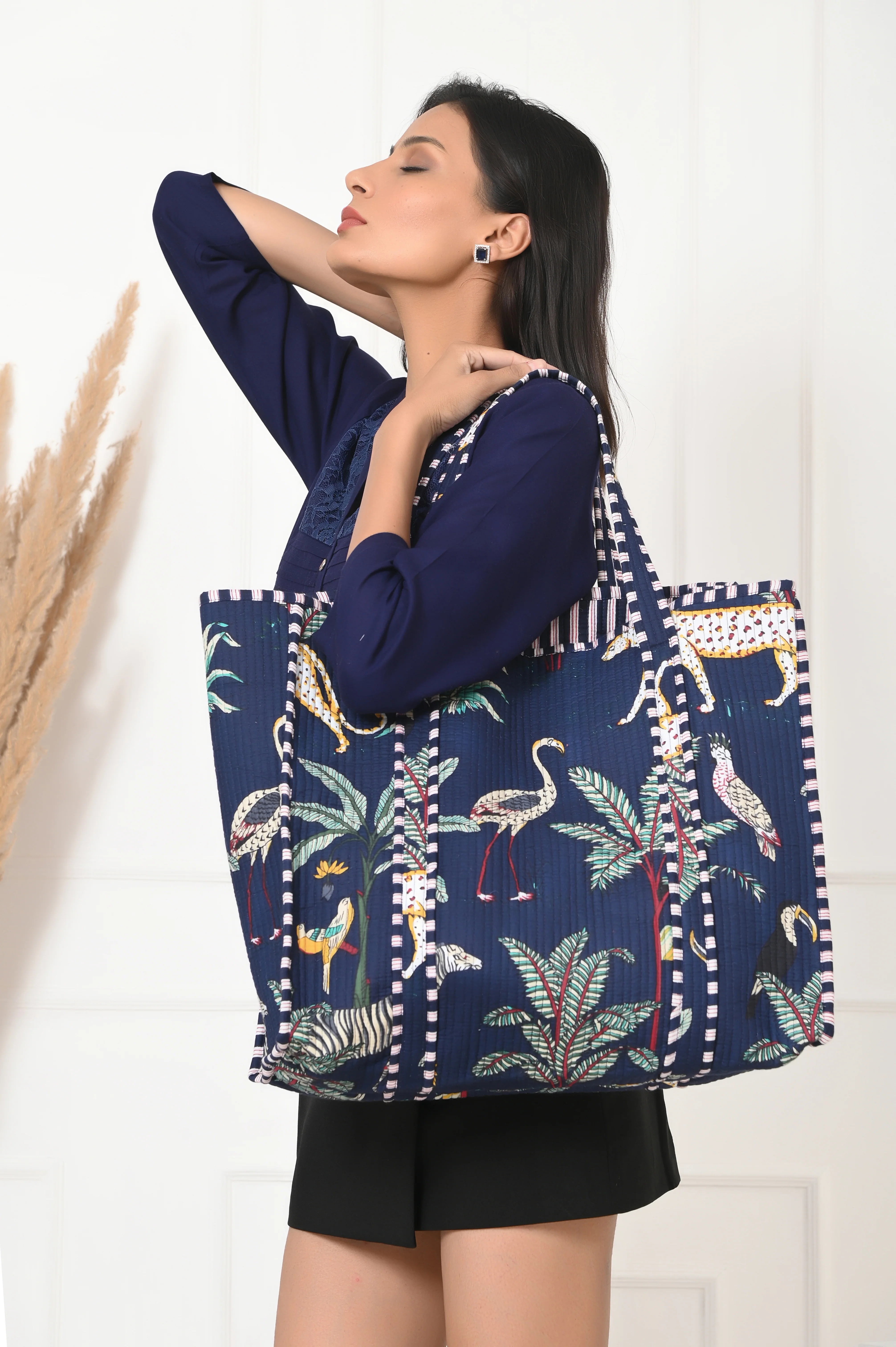 The Jungle Tote - Image 137
