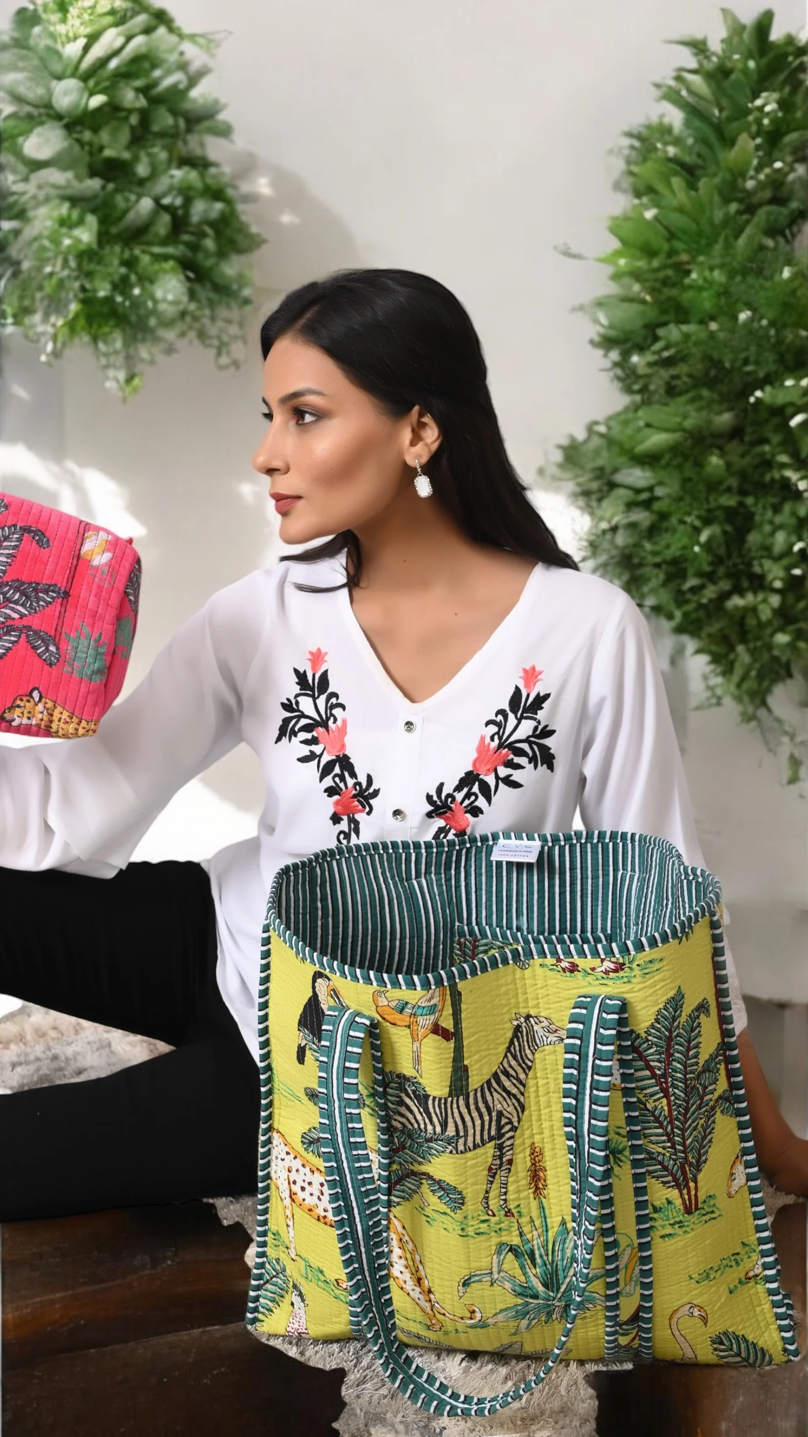 The Jungle Tote - Image 83