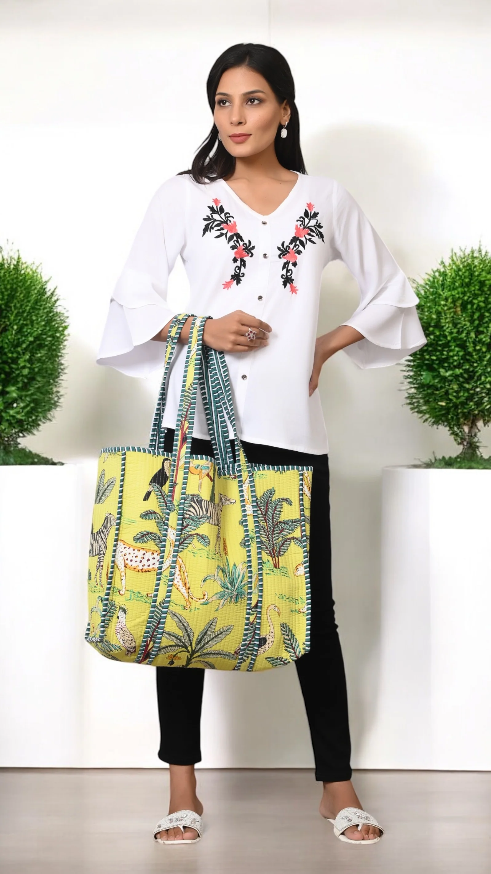 The Jungle Tote - Image 90