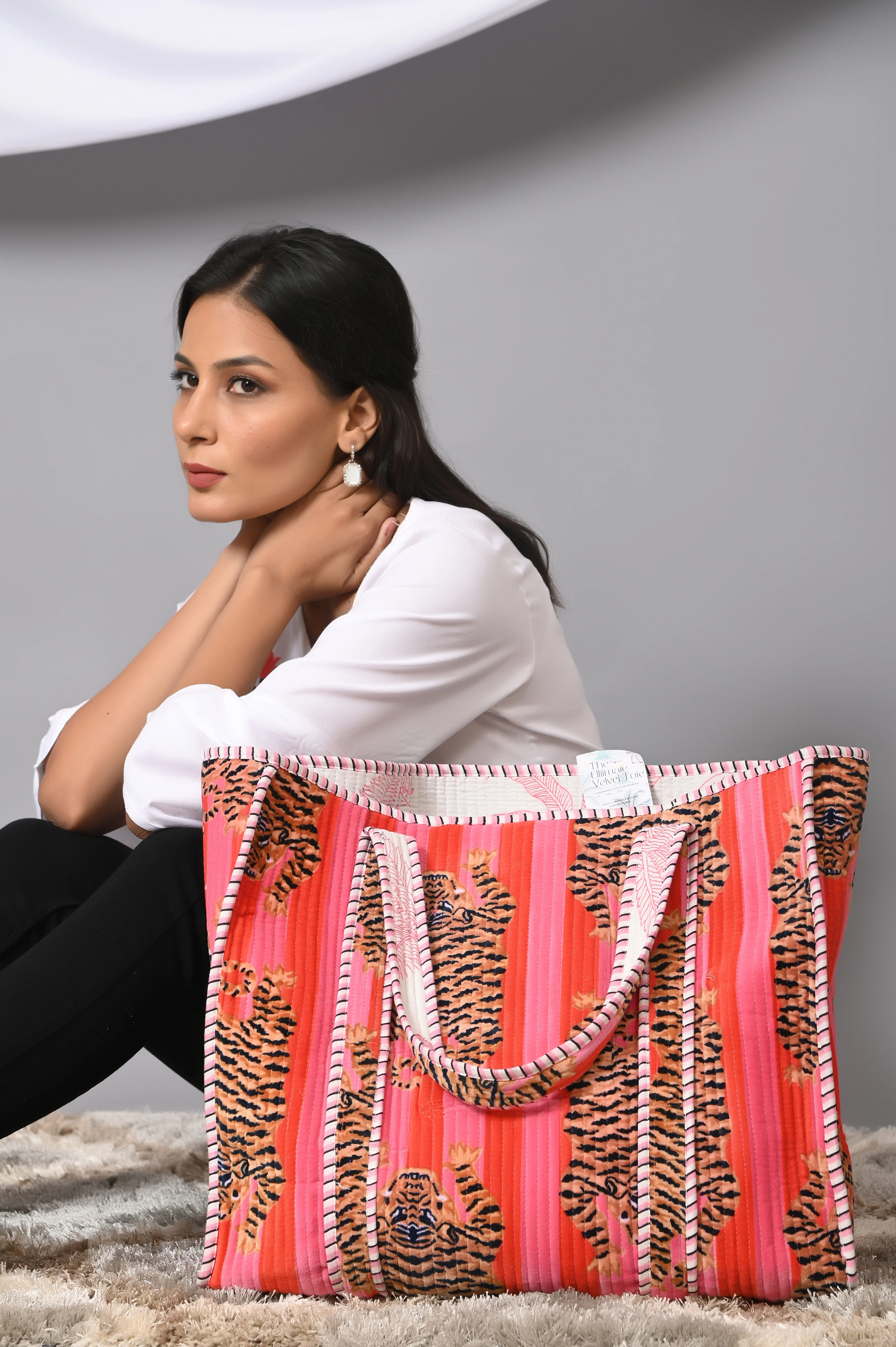 The Tibetan Tiger Tote in Velvet - Image 70