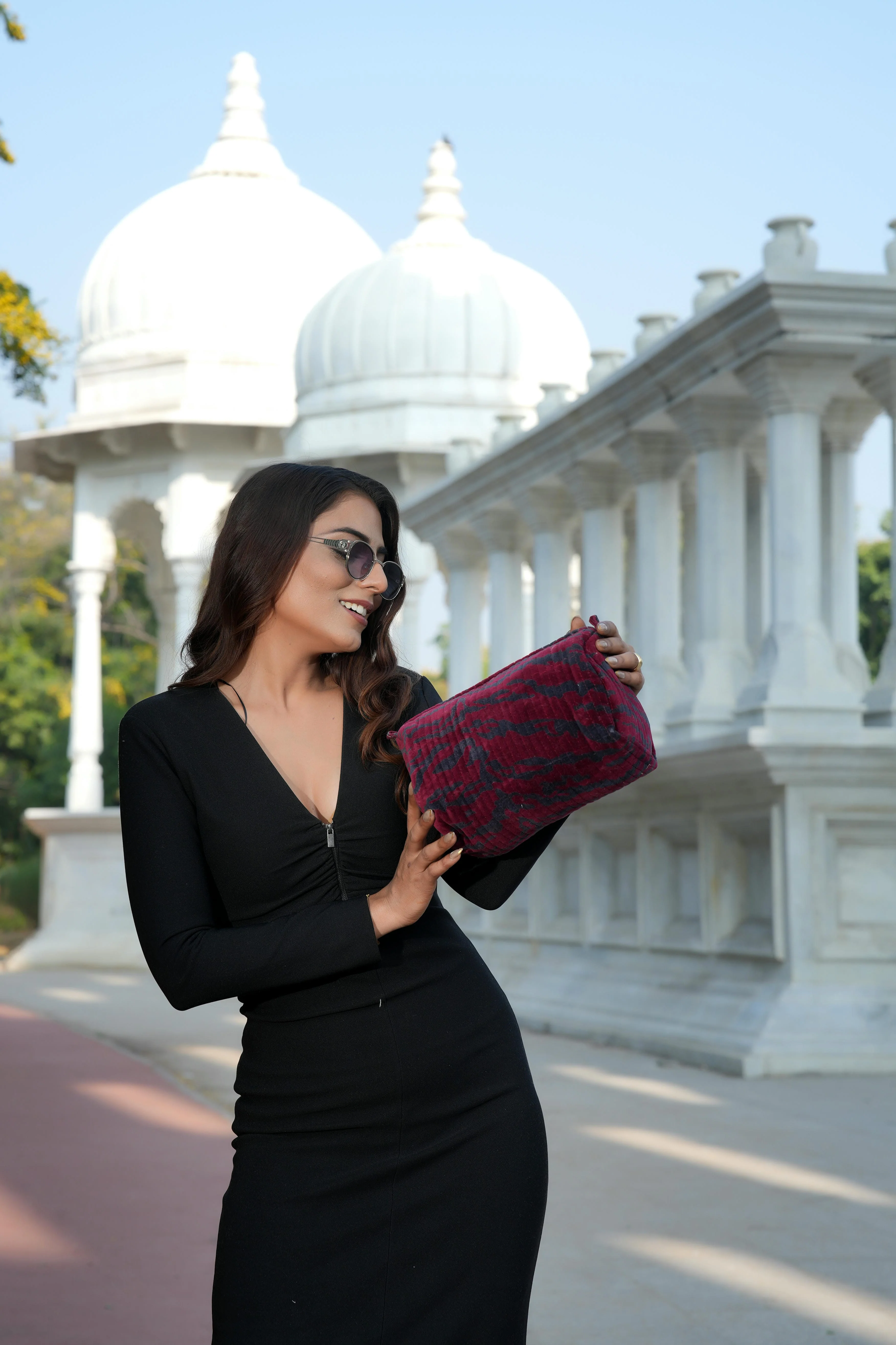 The Velvet Tiger Three Piece Travel Set - Image 11